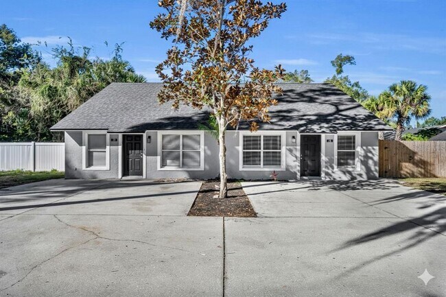 Foto del edificio - 782 LINCOLN Pky