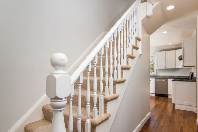 Foto del edificio - 10 Giles Ave