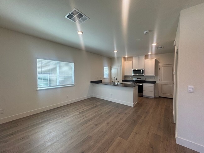 Building Photo - Brand New 3 Bed / 2.5 Bath Home for Rent –...