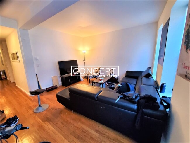 Building Photo - 772 Columbus Ave