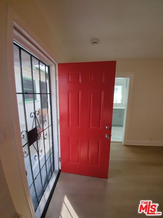 Foto del edificio - 4215 S Budlong Ave