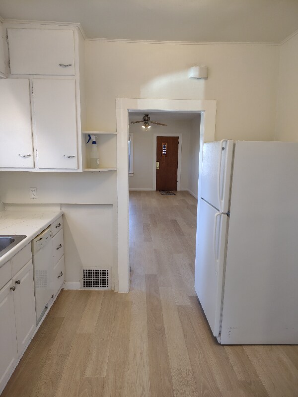 Foto del edificio - 3855 Julian St