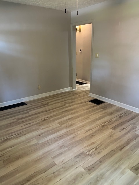 Building Photo - 2188 Delavan Dr