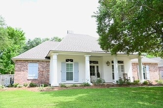 Building Photo - 17745 W Colony Way