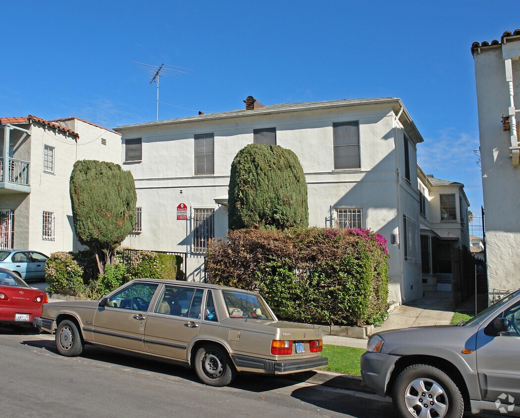 Foto del edificio - 324 N Genesee Ave