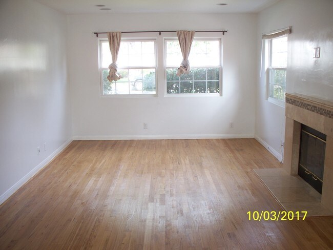 Foto del edificio - 12566 Woodbine St