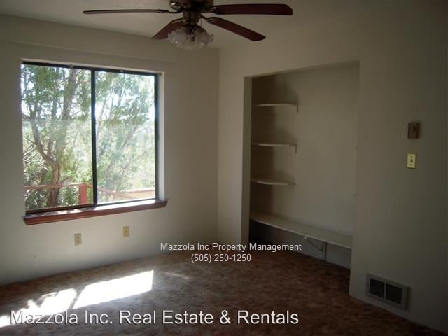 Foto del edificio - 3 br, 2 bath House - 14 Lakeview Dr