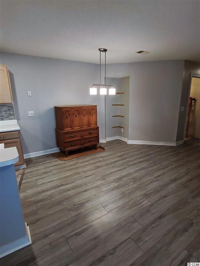 Building Photo - 4304 Lotus Ct