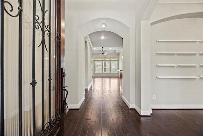 Foto del edificio - 28719 Hemlock Red Ct