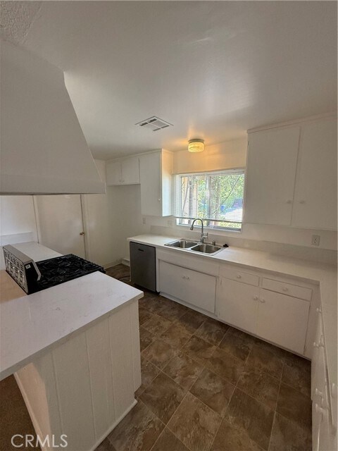 Foto del edificio - 10609 Jimenez St