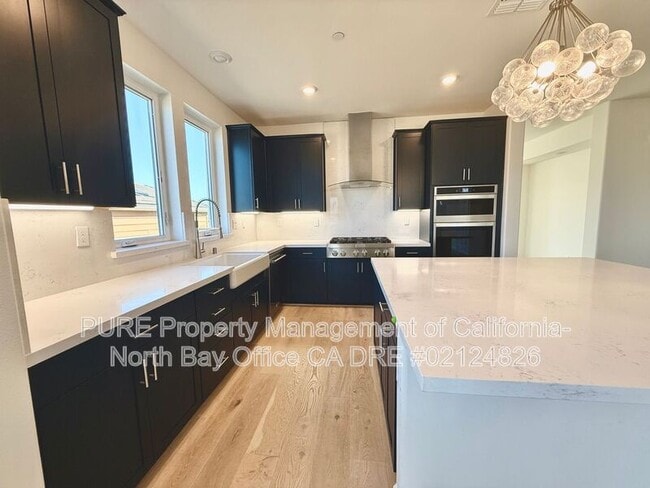 Building Photo - 6 Jasper Ct