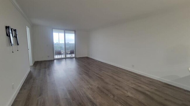 Foto del edificio - 5700 NW 2nd Ave
