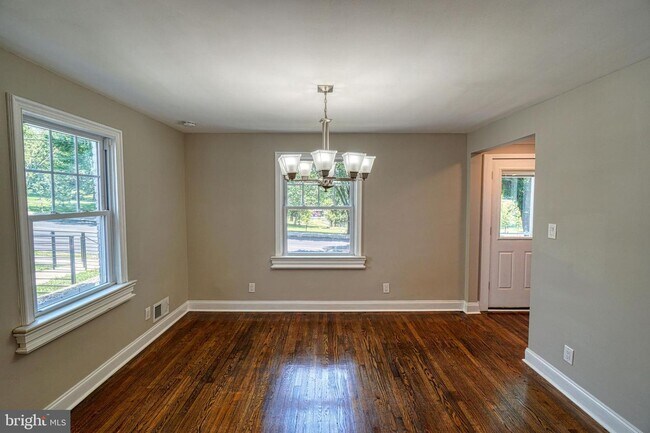 Foto del edificio - 2818 18th St NE