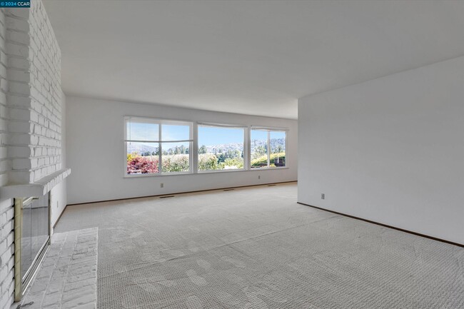 Foto del edificio - 770 Crossbrook Dr