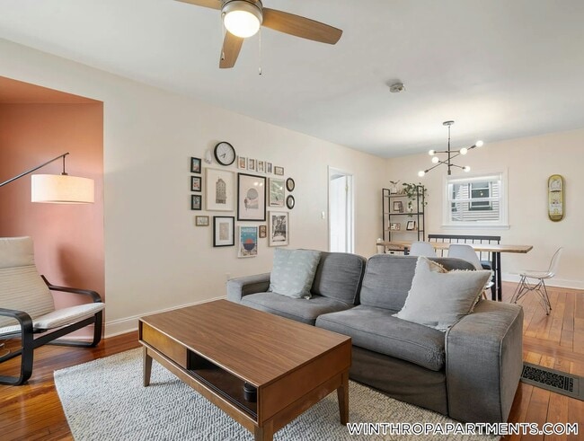 Foto del edificio - 62 Park Ave