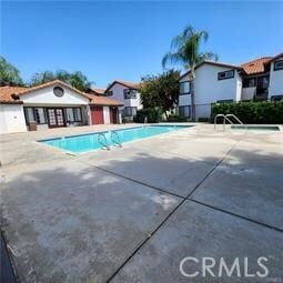 Building Photo - 16377 Lakeshore Dr