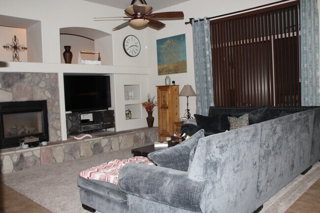 Building Photo - 5340 S Dragoon Drive