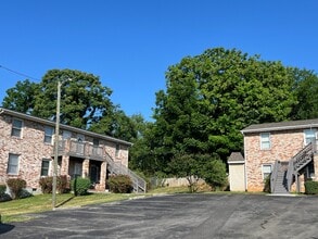 Building Photo - 1314 Moorman Ave NW