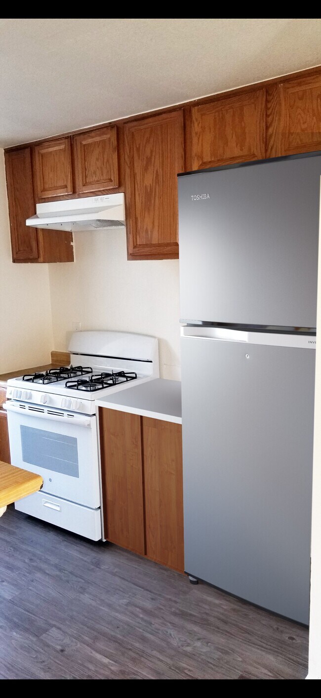 Foto del edificio - 618 S Jordan Ave