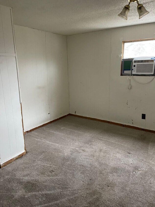 Primary Photo - 2 BEDROOM 1 BATHROOM MOBILE HOME FOR RENT