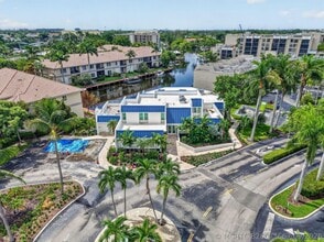 Building Photo - 13 Royal Palm Way