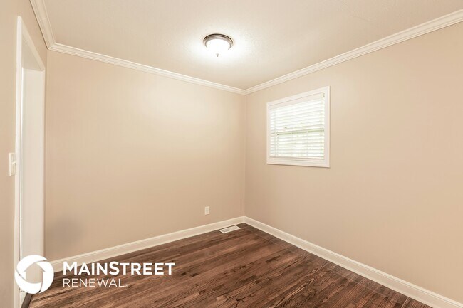 Foto del edificio - 1129 Roebuck Lawn Dr