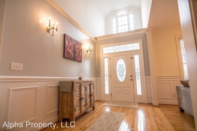 Building Photo - 2785 E Tyger Bridge Rd