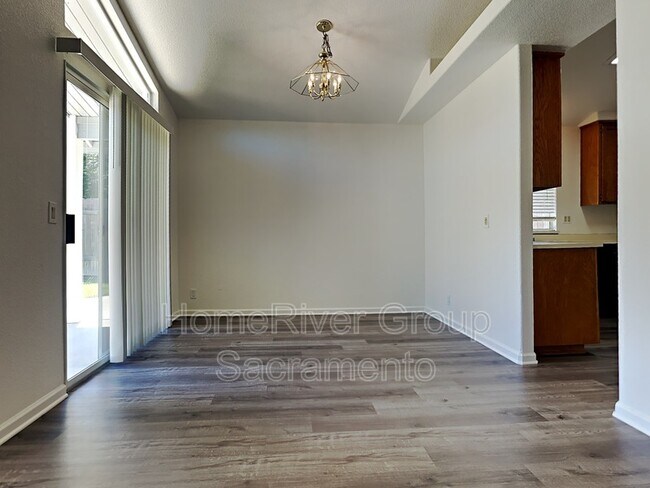 Foto del edificio - 6808 2nd St