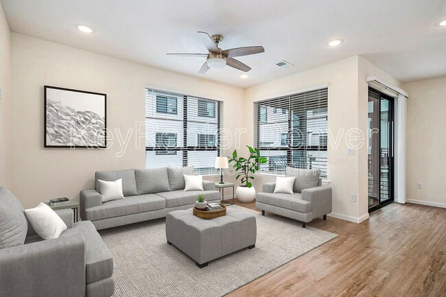 Foto del edificio - 2032 S Holly St