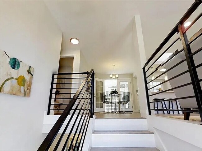 Building Photo - 6531 117th Ave SE