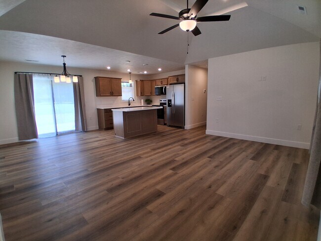 Foto del edificio - 1453 W Todd Ln