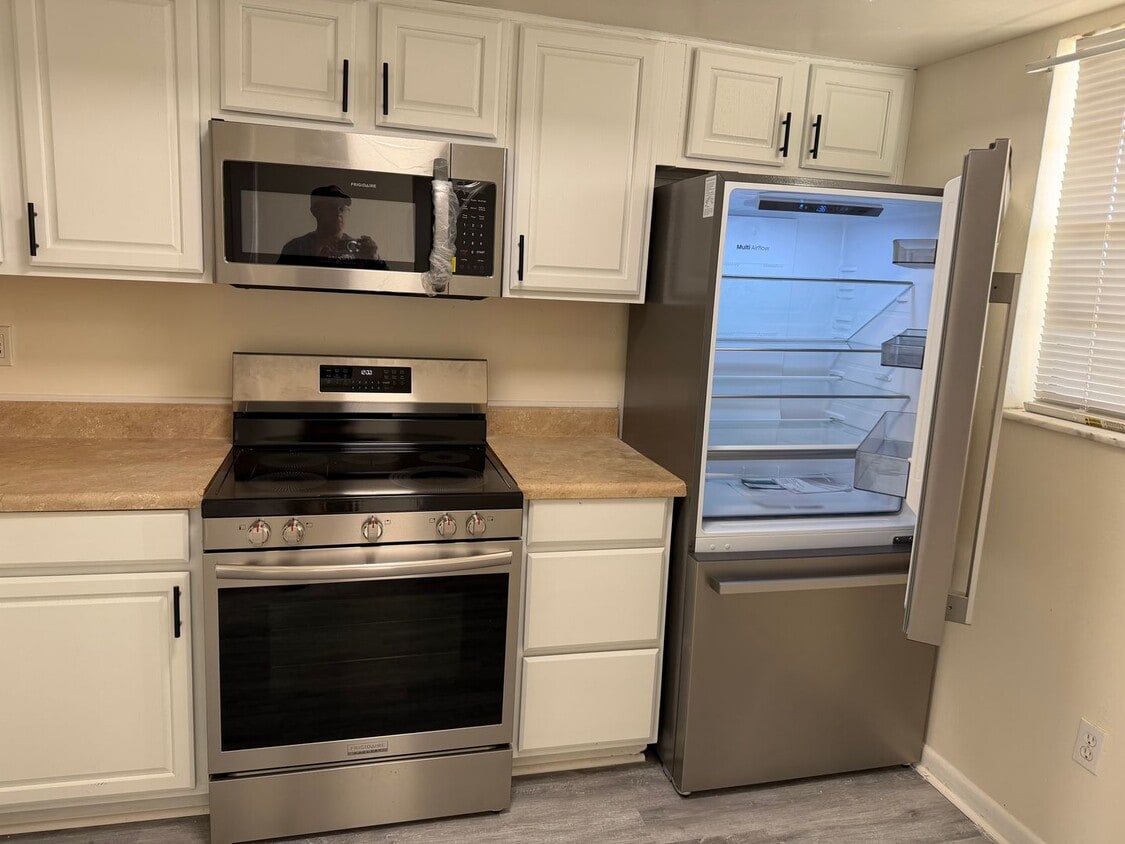 2 Bedroom Condo in Gated ISLAND HOUSE - 2 Bedroom Condo in Gated ISLAND HOUSE