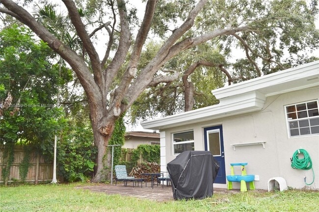 Foto del edificio - 2 br, 1 bath House - 2644 Arthur St 1