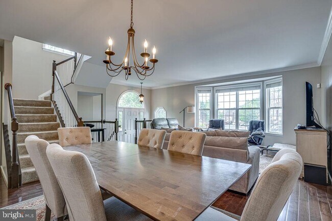 Foto del edificio - 5736 Governors Pond Cir
