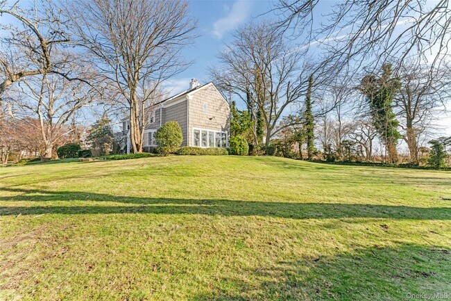 Foto del edificio - 803 Barberry Ln