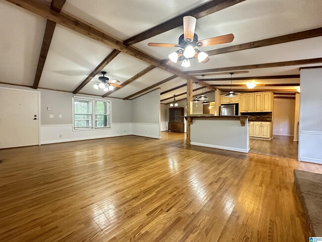 Building Photo - 701 Bagley Dr