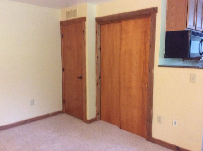 Foto del edificio - 220 E Homestead Dr