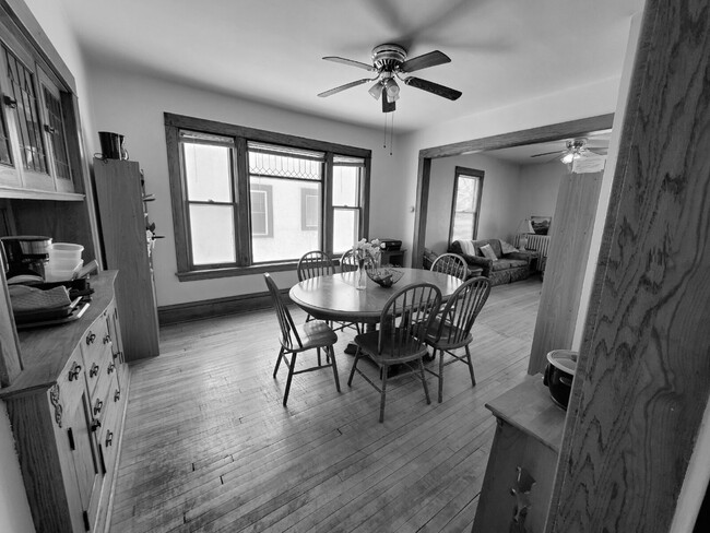 Foto del edificio - 6BR 2BA Single Family Home in Minneapolis