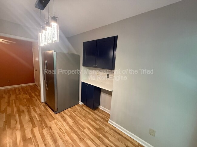 Building Photo - 2937 Oaktop Cir