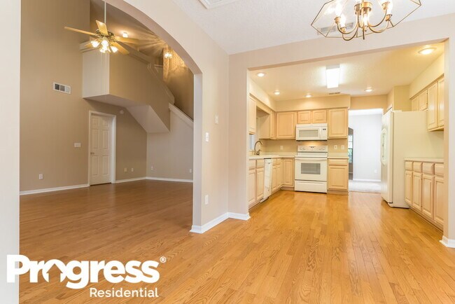 Building Photo - 1211 Oxbow Ln
