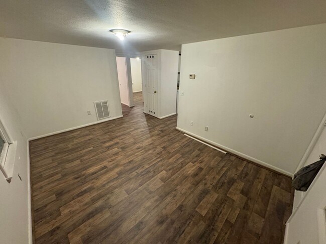 Foto del edificio - 2 Bedroom / 2 Bathroom house in Peoria wit...