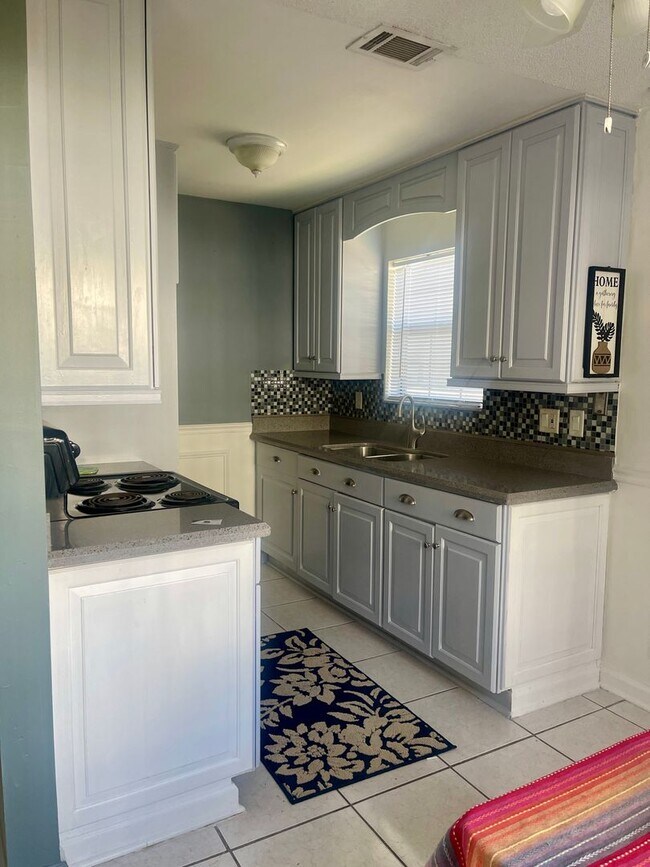 Foto del edificio - Discover Easy Florida Living in Holly Hill!