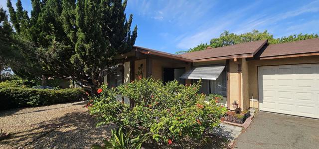 Foto del edificio - 1527 Temple Heights Dr