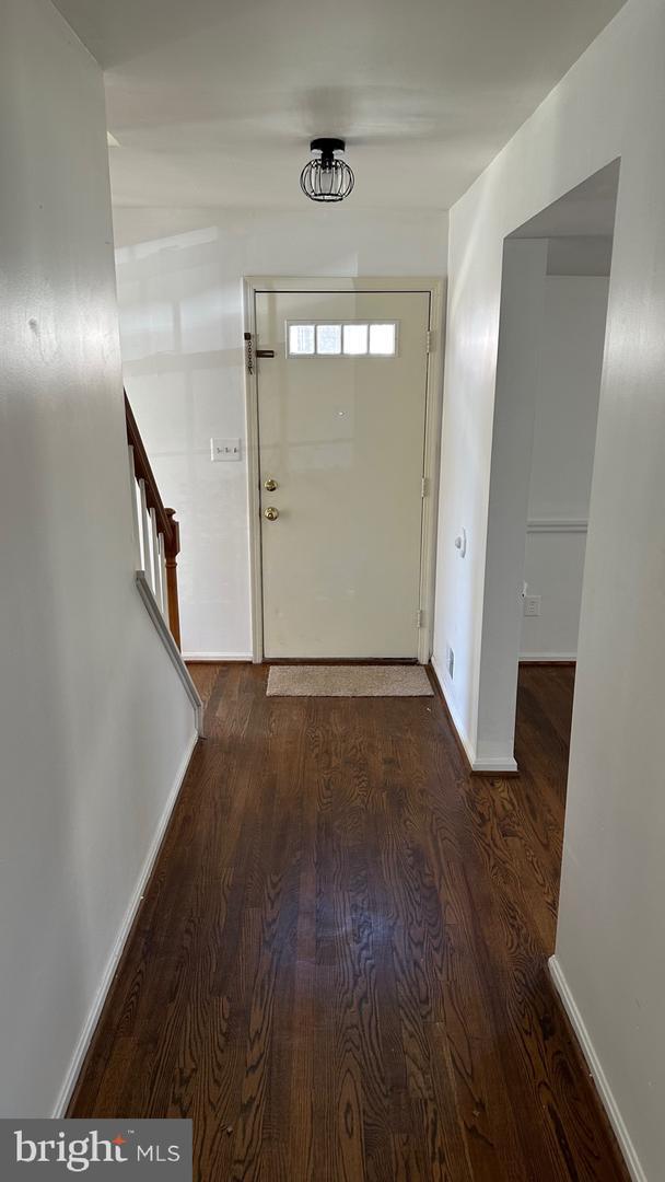 9200 Weathervane Pl, Gaithersburg, MD 20886 Townhome Rentals in