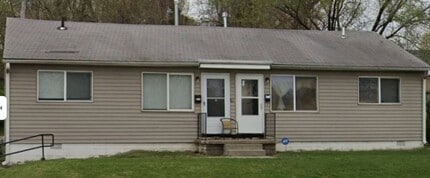 Building Photo - 4211 E Linwood Blvd