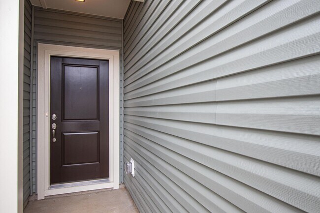 Foto del edificio - BEAUTIFUL 3 Bedroom in Midland Available M...