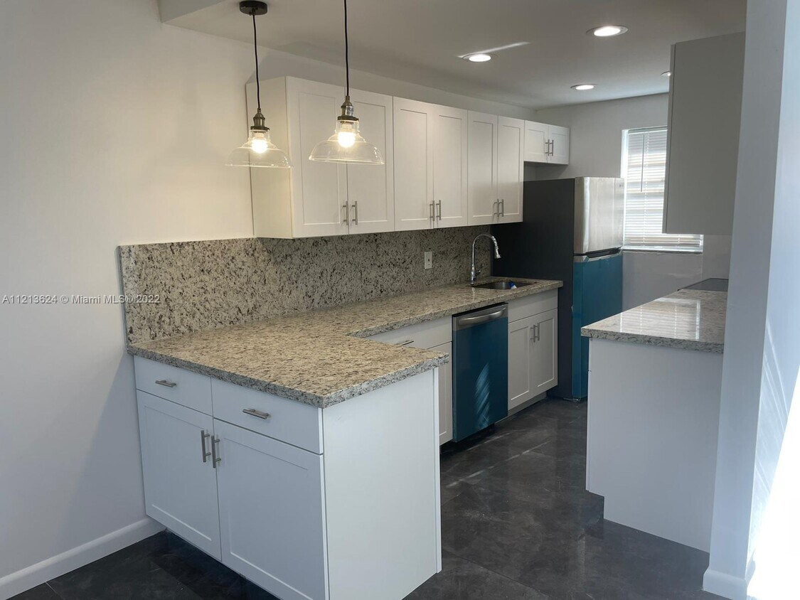 650 SW 2nd Ave Unit 2470, Boca Raton, FL 33432 Condo for Rent in Boca