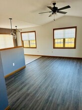 Building Photo - 3015-3015 Valley St