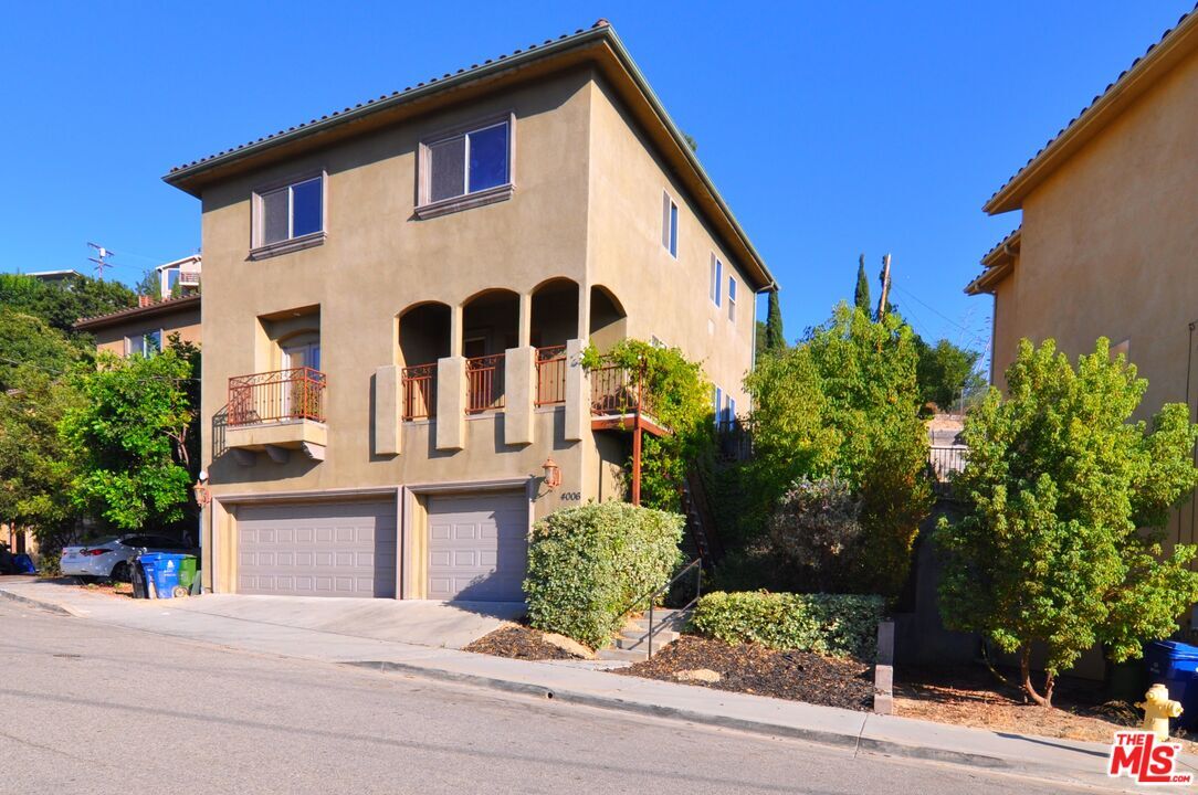 Primary Photo - 4006 Berenice Pl