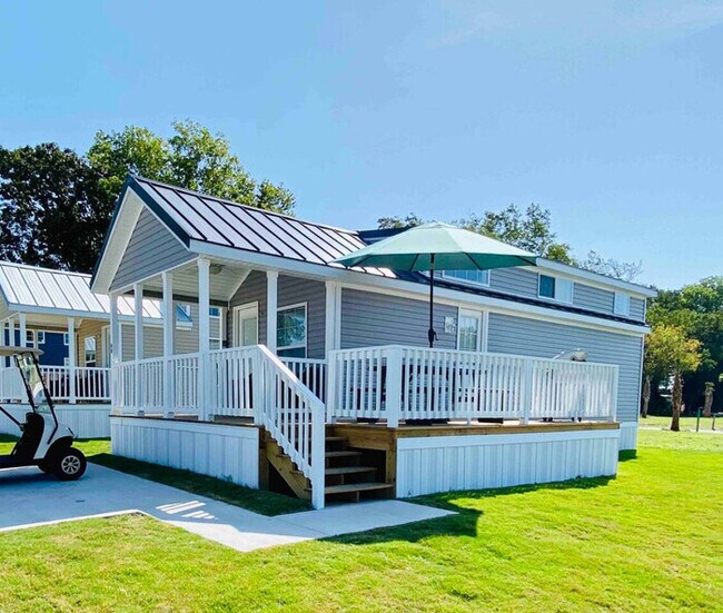Building Photo - Vacation Cottage North Myrtle Beach #68